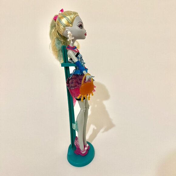 Lagoona Blue Dot Dead Gorgeous G1 Monster High 2011 Doll - Picture 6 of 10
